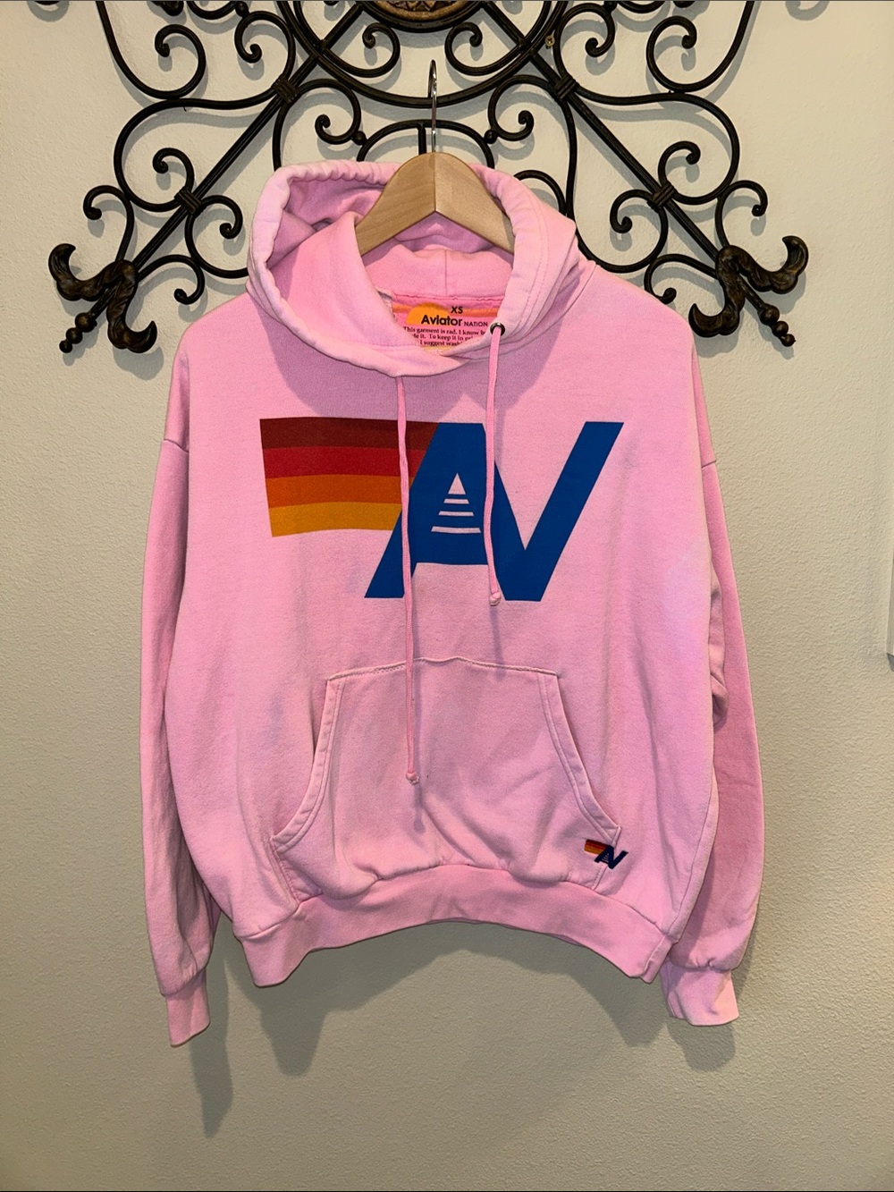 AVIATOR NATION PINK HOODIE SIZE XS